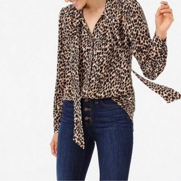 J.Crew 100% Silk Leopard Print Blouse W/Tie Neck & Long Sleeves Size Medium